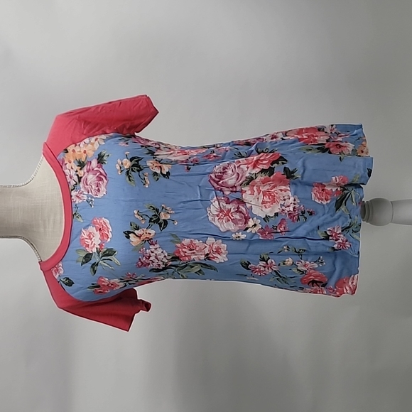 Blue choral floral short sleeve top Brenda's USA S NWT - Picture 1 of 7